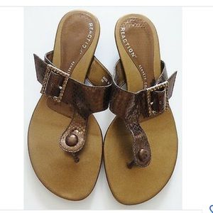 Kenneth Cole Reaction bronze sparkly sandal